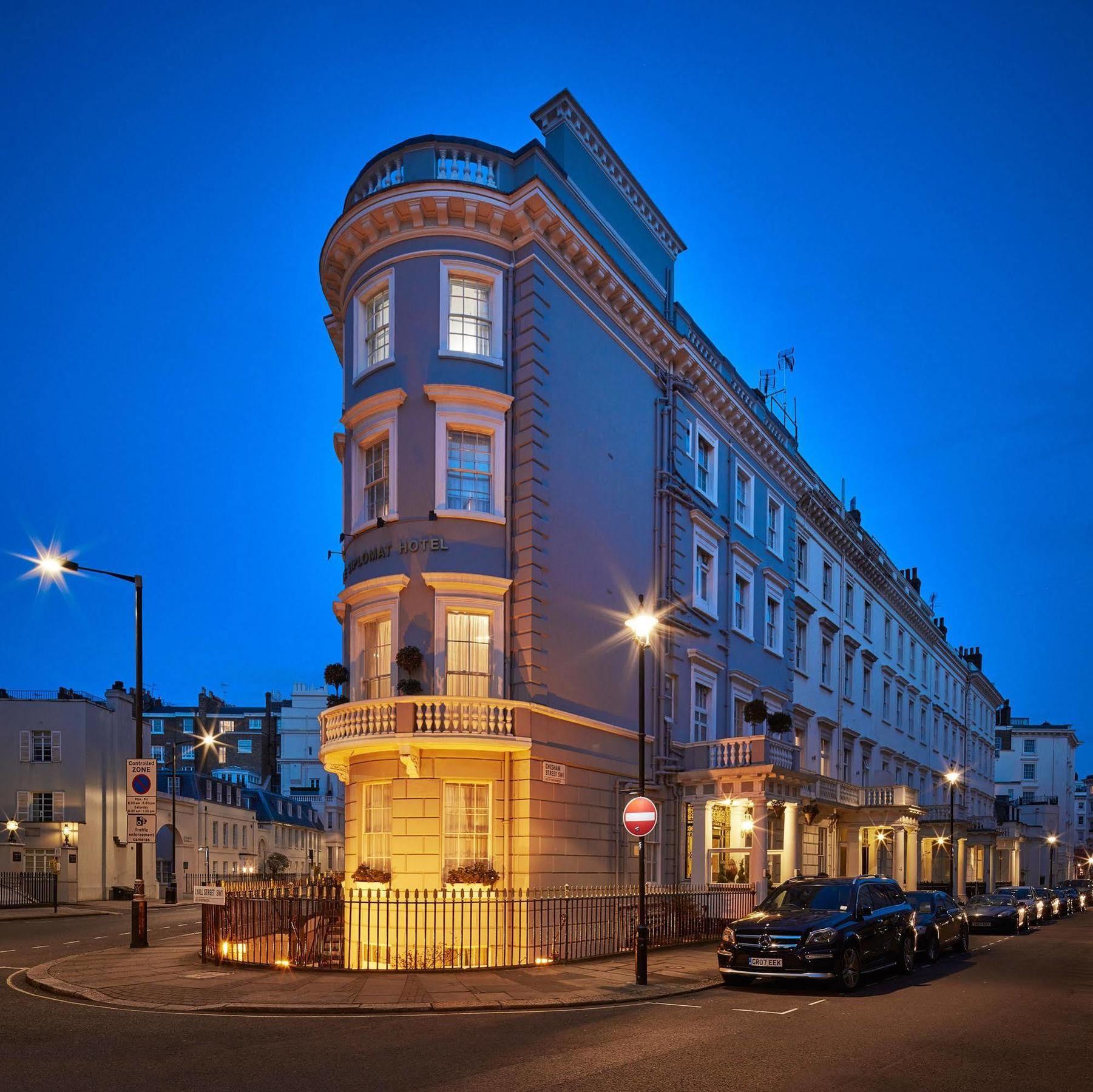 The Diplomat Hotel London Exterior photo